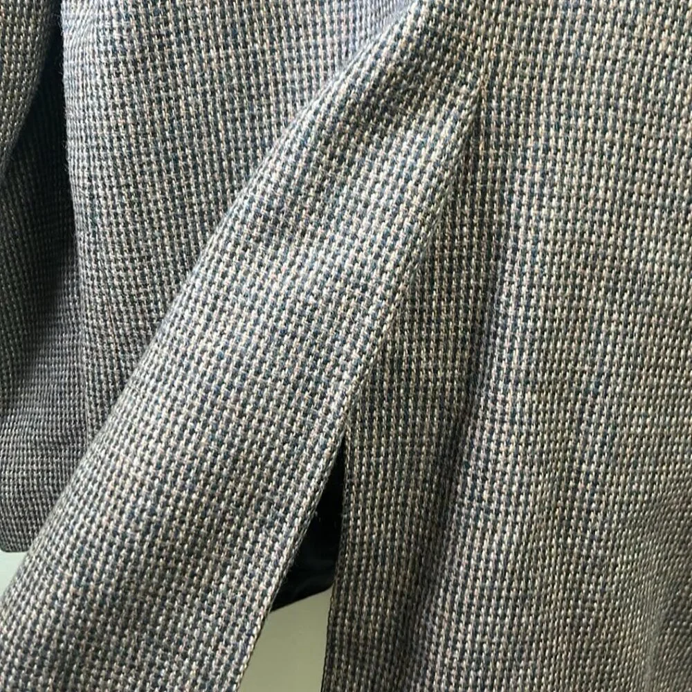 JD Christopher Lambswool Blend Sports Coat 48L W/Elbow Pads and‎ Leather Buttons